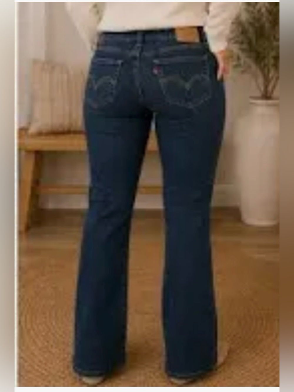 Vintage Women’s Dark Blue Bootcut Jeans - Levi's